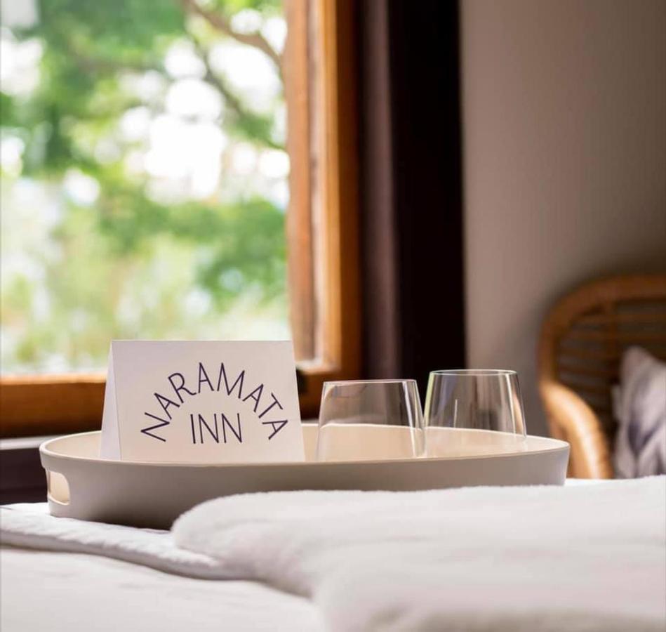 Naramata Inn エクステリア 写真